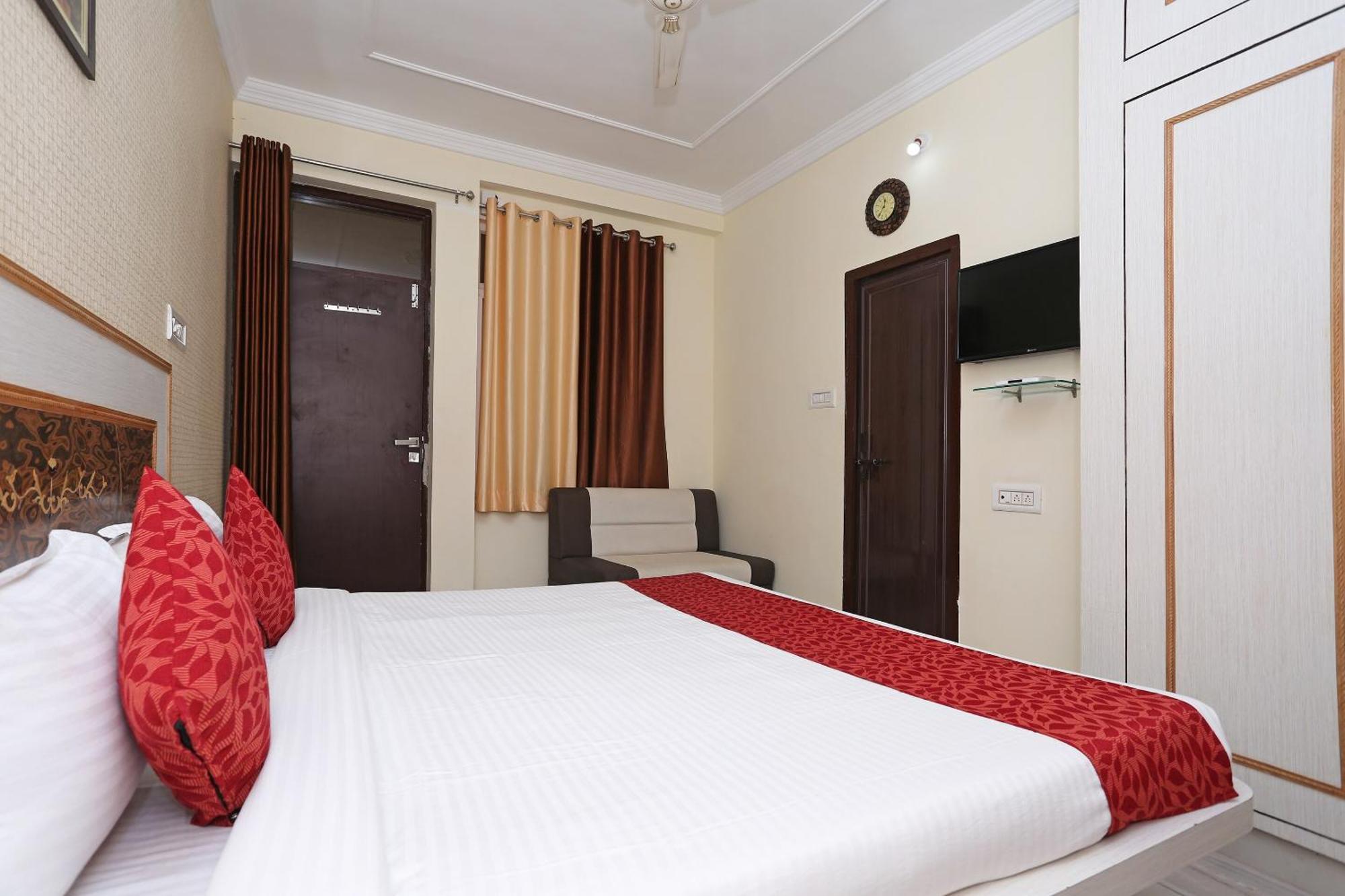 Hotel O Radhika Resort Кота Екстер'єр фото
