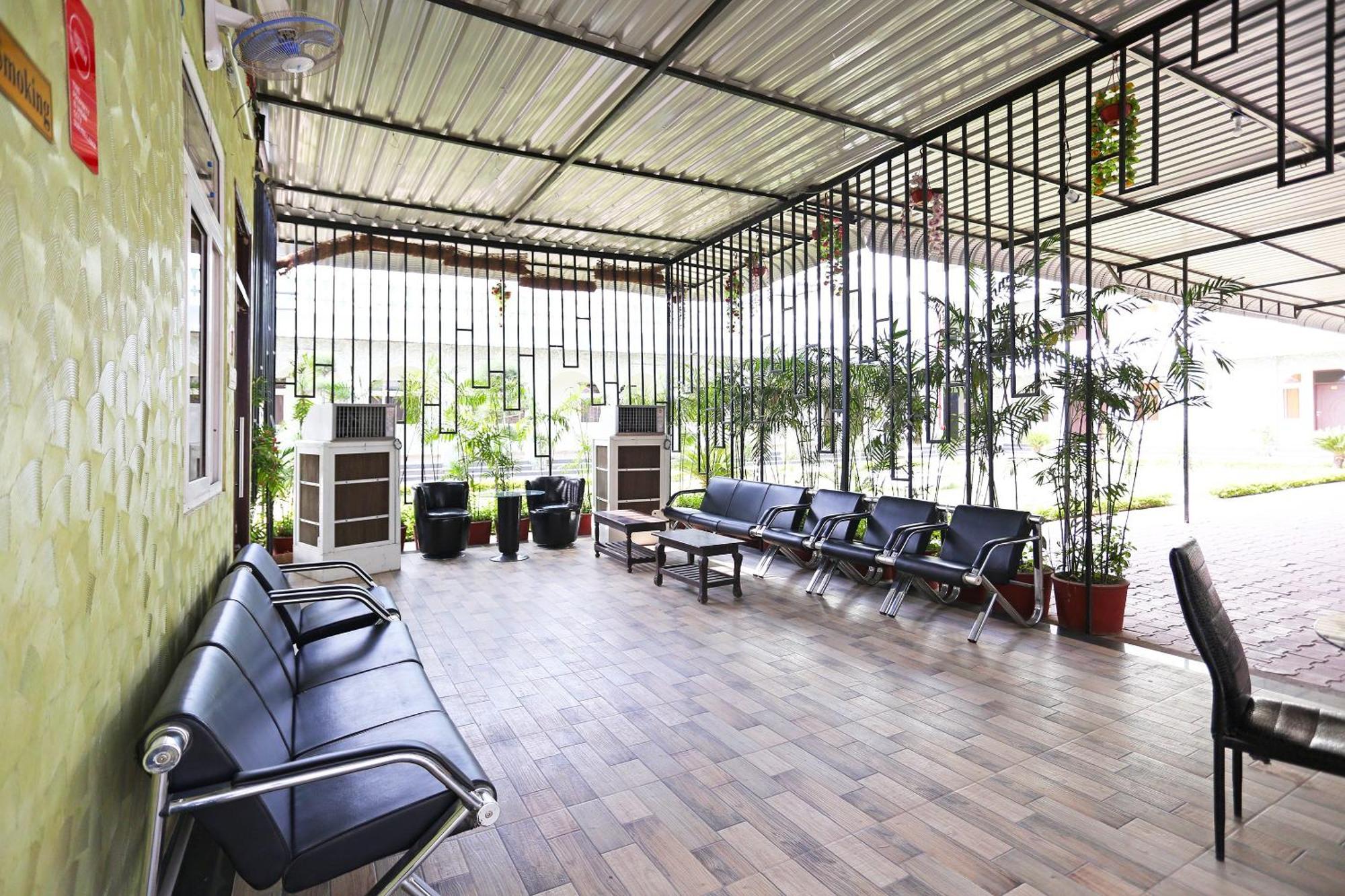Hotel O Radhika Resort Кота Екстер'єр фото