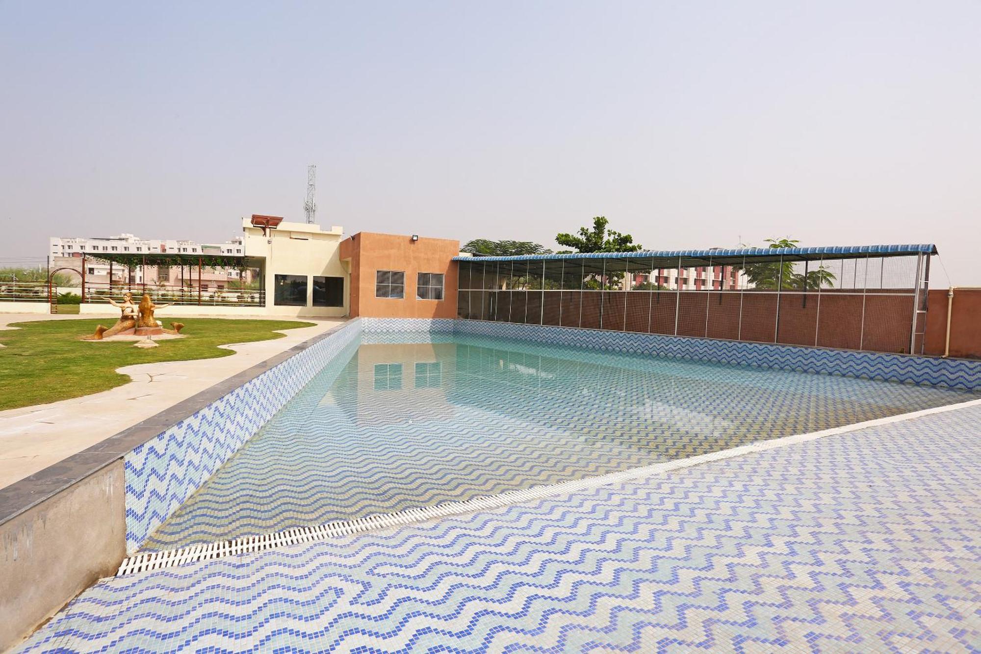 Hotel O Radhika Resort Кота Екстер'єр фото