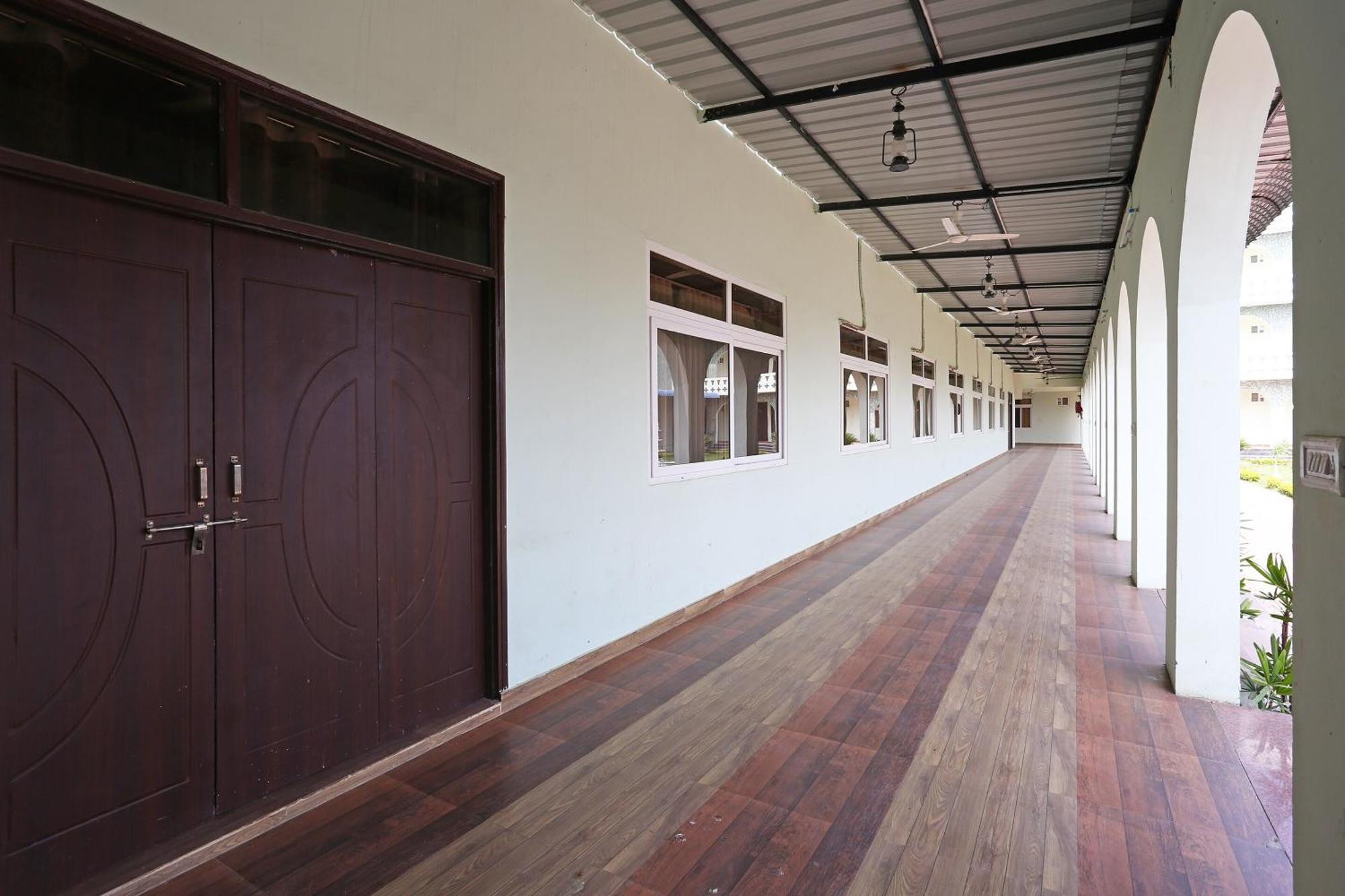 Hotel O Radhika Resort Кота Екстер'єр фото